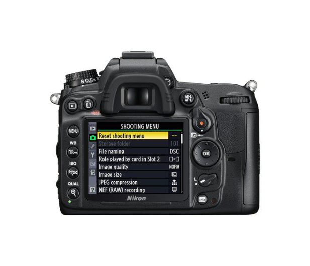 Nikon D7000 + 18 105 VR - 1449094 - zdjęcie 3